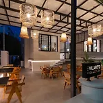 Naillac Elite Suites